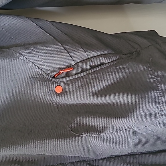 Nike Boys lightweight jacket - Picture 6 of 16